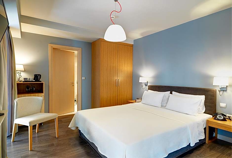 Phidias Piraeus Hotel