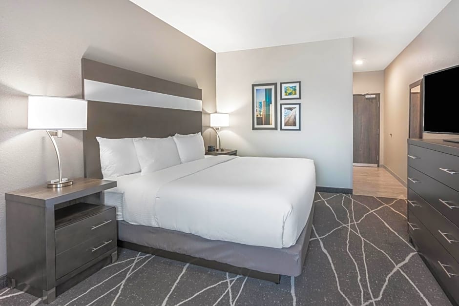 La Quinta Inn and Suites by Wyndham Houston Spring South