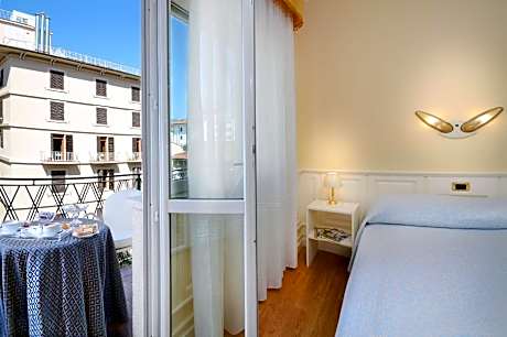Classic Double or Twin Room