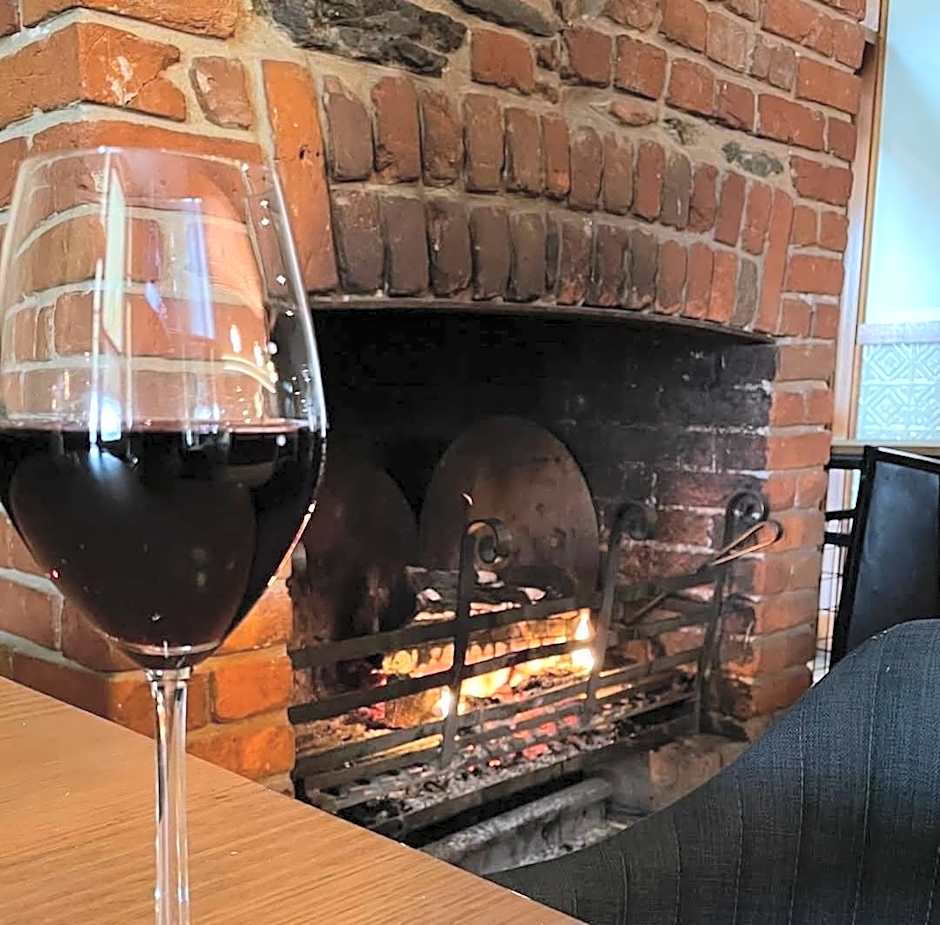 Victoria Hotel Strathalbyn