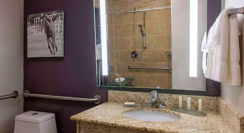 La Quinta Inn & Suites by Wyndham Covington