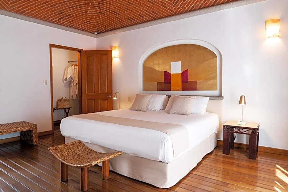 Posada del Tepozteco - Hotel & Gallery