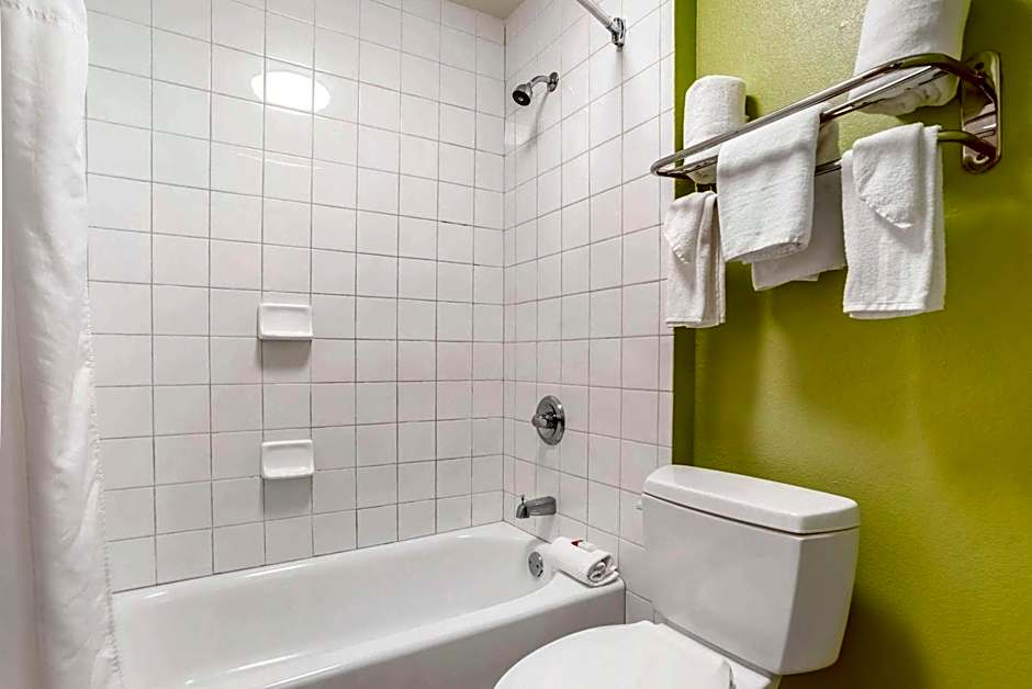 Econo Lodge Moss Point - Pascagoula