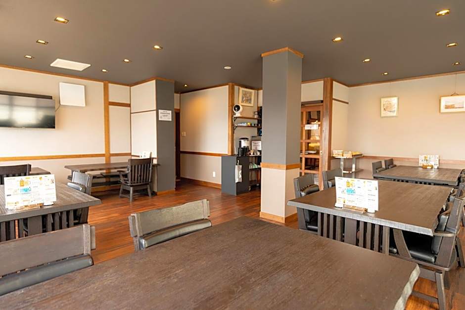 Nozawa Onsen Azegamikan