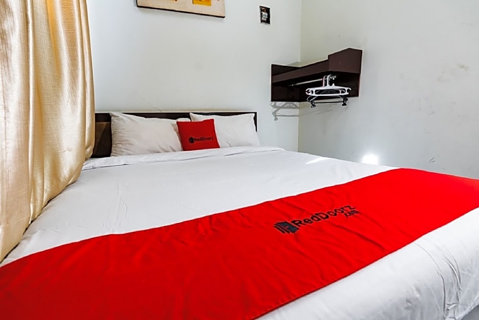 RedDoorz @ Hertasning Area 2