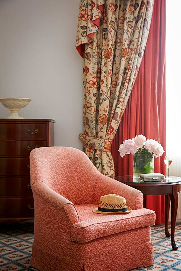 The Hotel Windsor