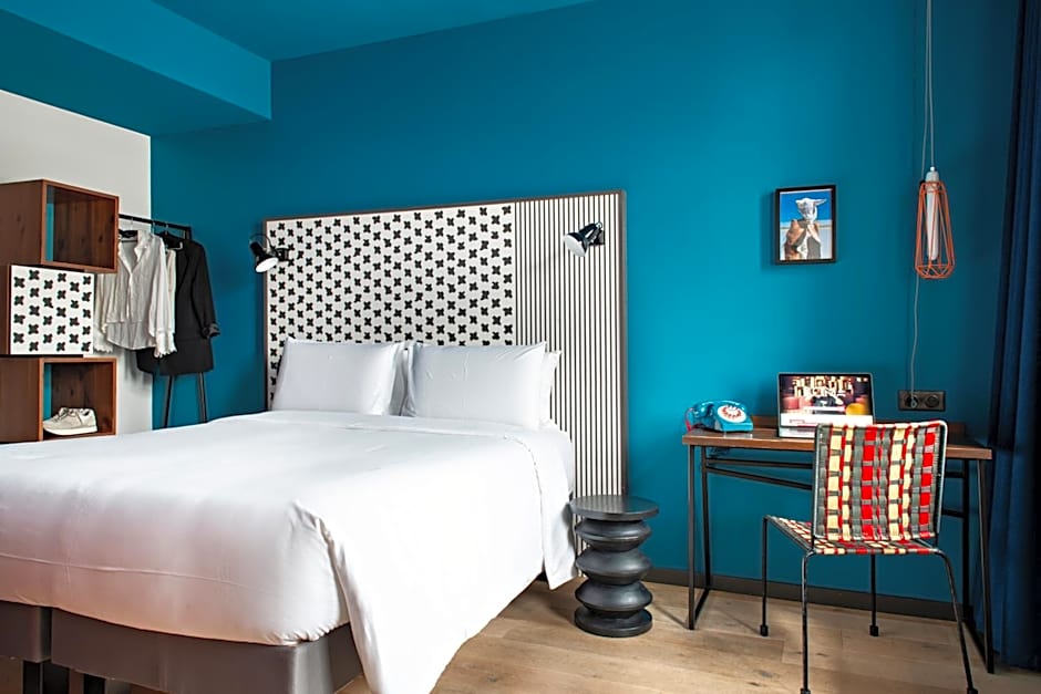 BOMA easy living hotel