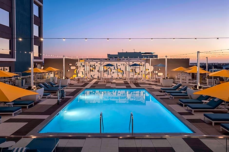 Hilton Buena Park - Guest Reservations