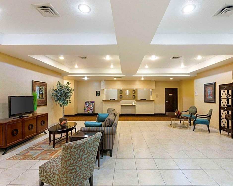 Comfort Inn & Suites Regional Medical Center