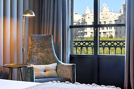 Superior Double or Twin Room with City View