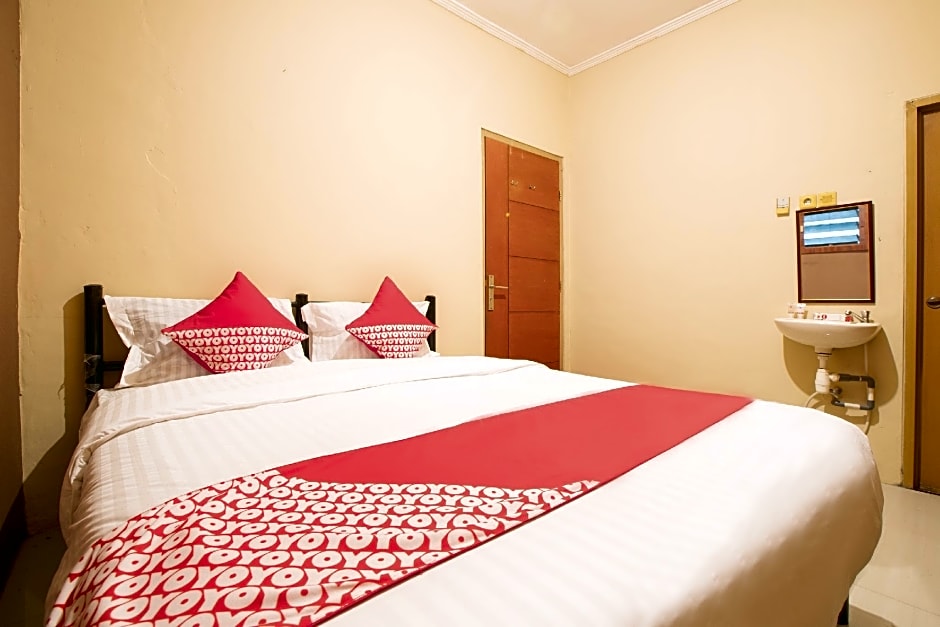 OYO 298 Gemilang Guesthouse