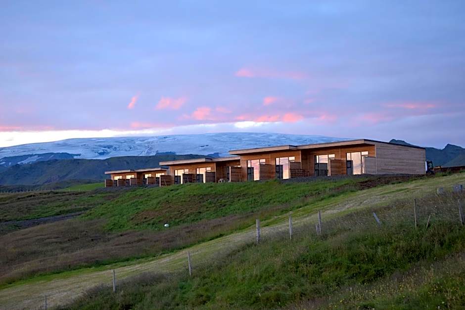 Black Beach Suites