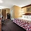 Red Roof Inn And Suites Newark - University