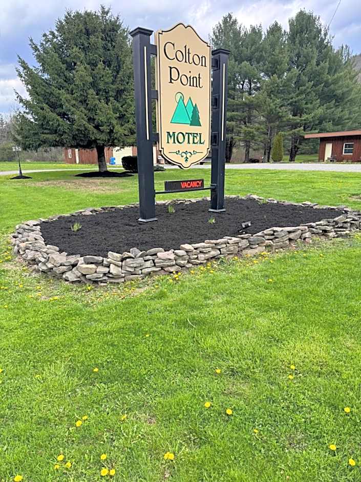 Colton Point Motel