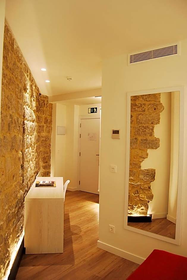 Hotel Pompaelo Plaza del Ayuntamiento & Spa