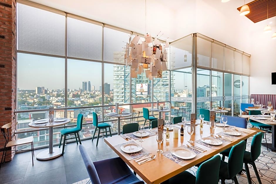 TRYP by Wyndham Mexico City World Trade Center Area