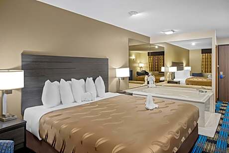 King Room with Whirlpool - Non-Smoking
