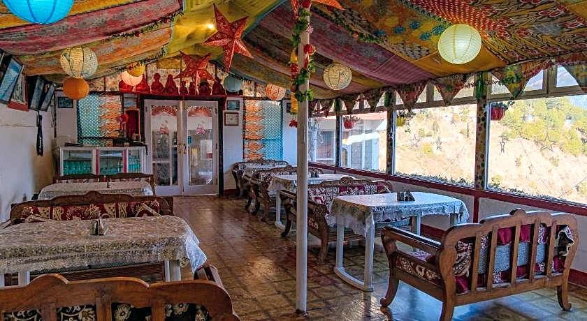 Hotel Victoriya Palace