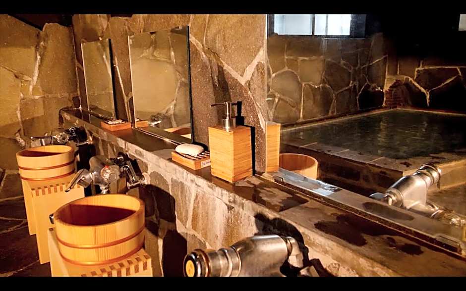 HA-MON Slope Side Hotel and Private Chalet