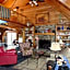 Creekside Paradise Bed and Breakfast