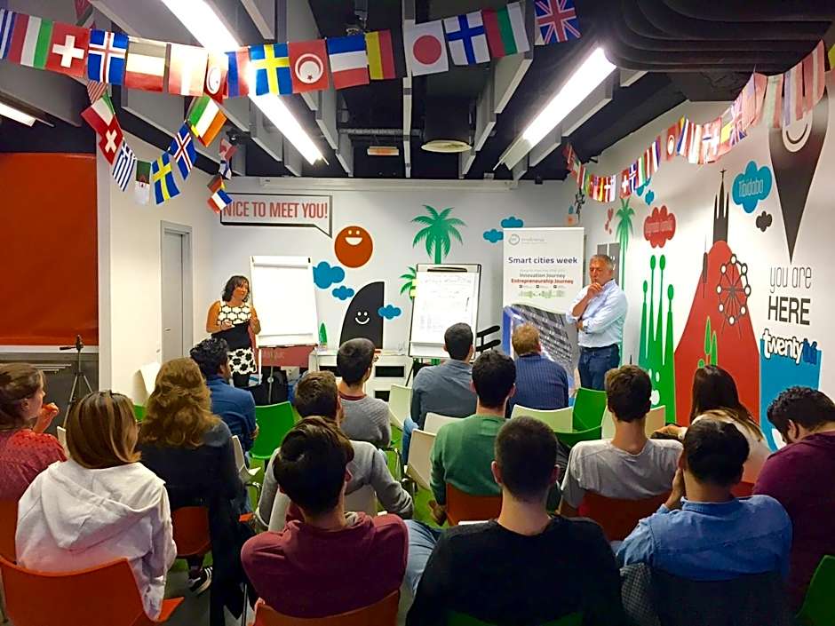 Twentytu Hostel Barcelona