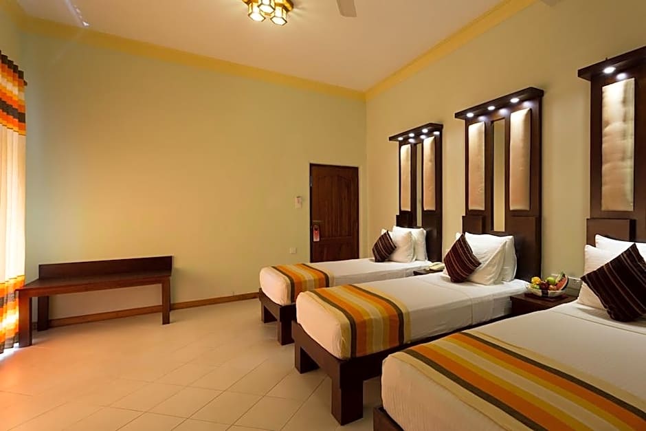 Oak Ray Serene Garden Hotel