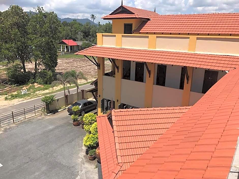 Teluk Lipat Seaview Inn
