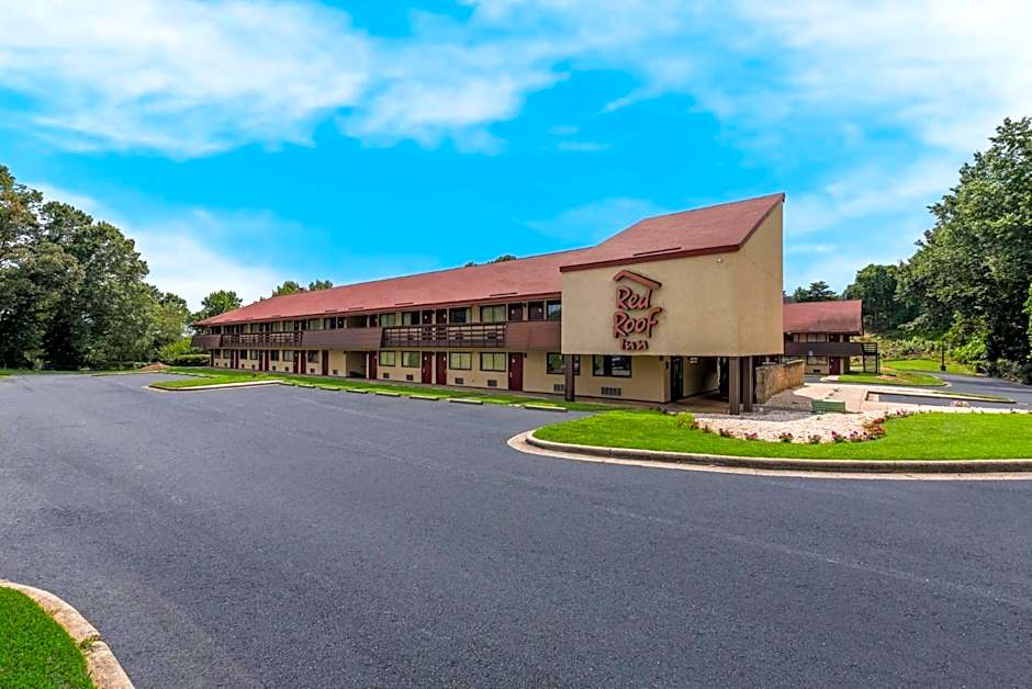 Red Roof Inn Hickory