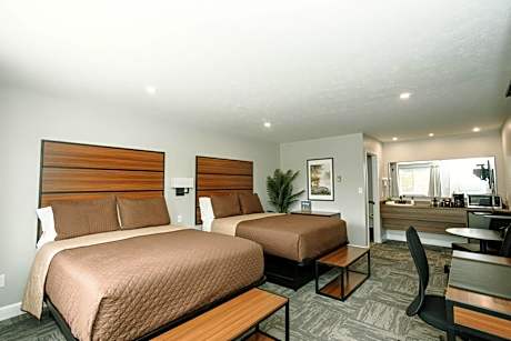 Queen Room with Two Queen Beds