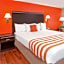 Casa Blanca Hotel & Suites Orange