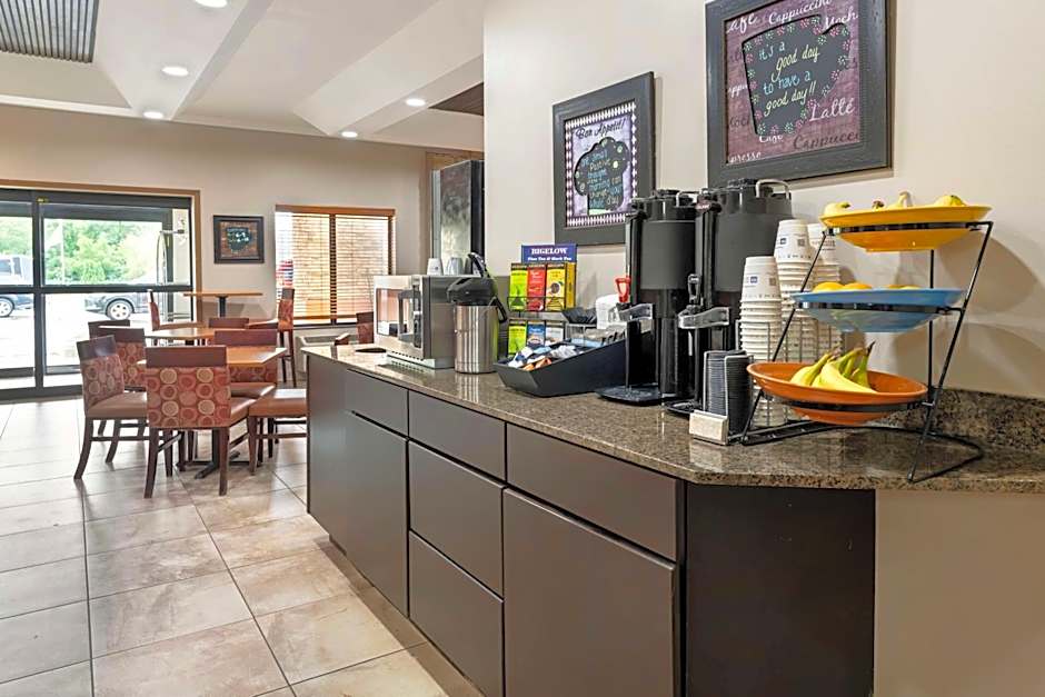 Best Western Plus Albert Lea I-90/I-35 Hotel