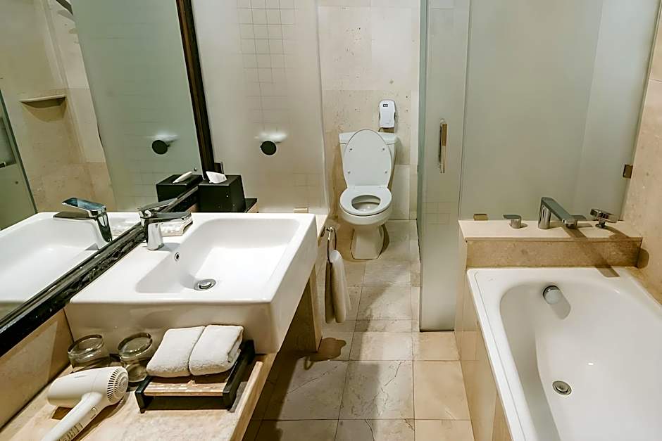 Arthur Suites Bali