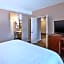 Hampton Inn By Hilton And Suites Providence/Warwick-Airport