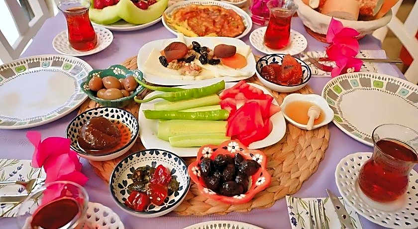Alayaz Hotel