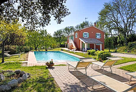 Villa LeMarche b&b