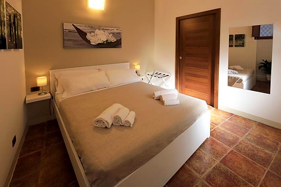 Cataneasy Rooms