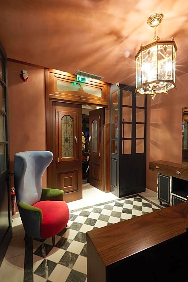 Veritas Boutique Art Hotel