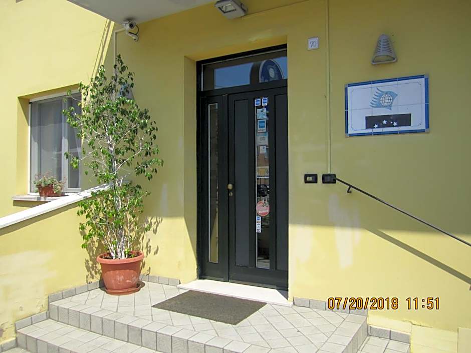 Adelphi Room & Breakfast