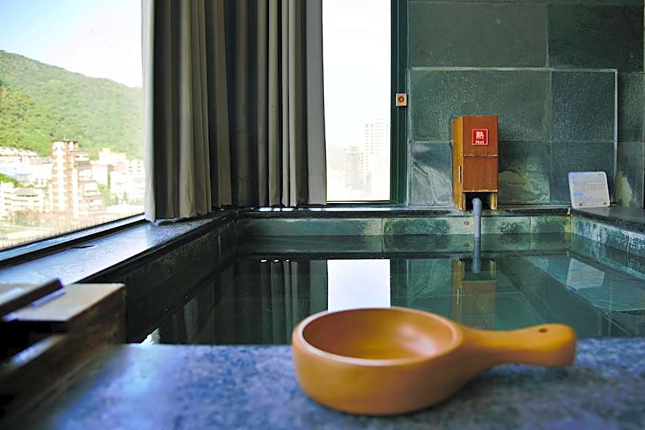 Muen Hot Spring Hotel