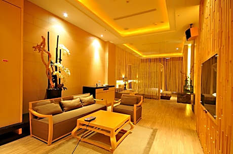 Noble Double Room