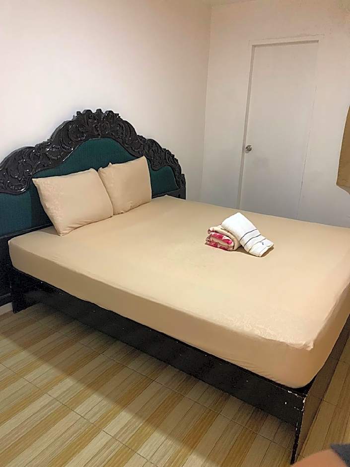 Pearl Platinum Hotel