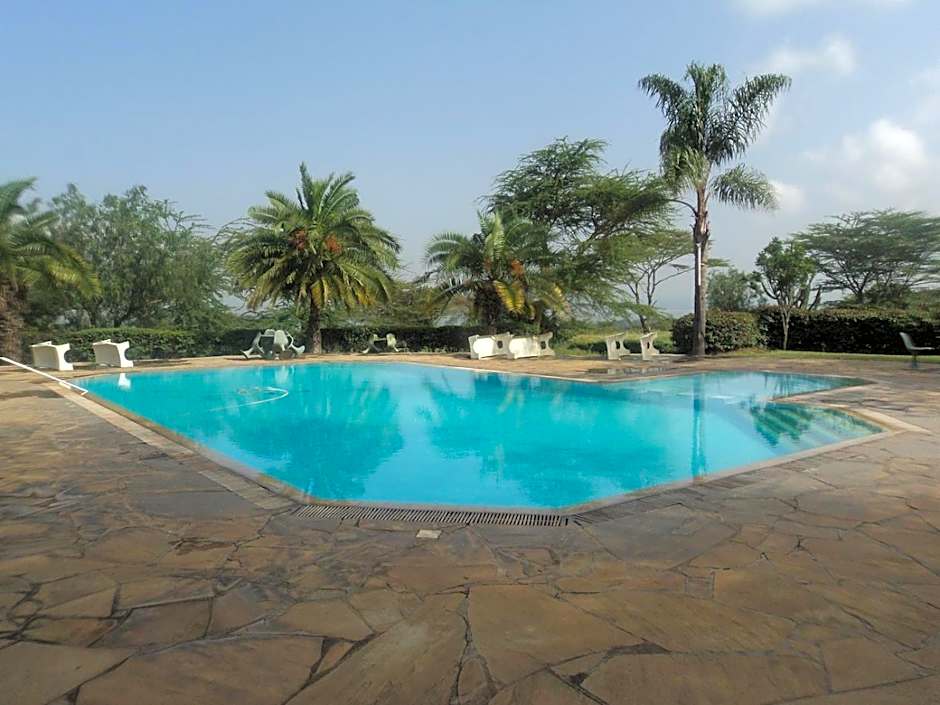 Jacaranda Lake Elementaita Lodge