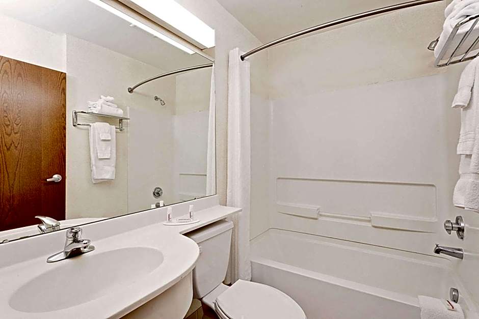 Microtel Inn & Suites By Wyndham Middletown