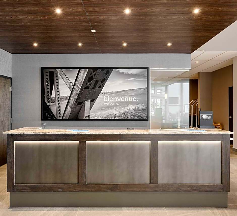 Hampton Inn - Suites by Hilton Quebec City -Saint-Romuald