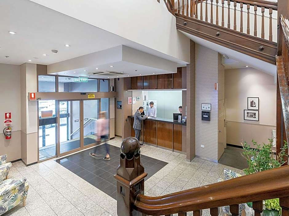 Ibis Styles Kingsgate Hotel