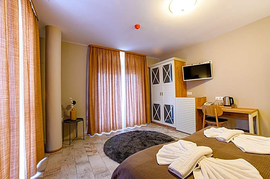 Antique Boutique Hotel