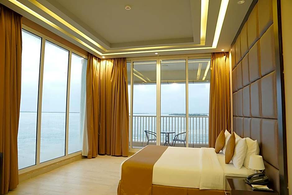Photo 1 of 3 of Superior 1 King Bed