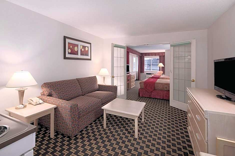 Travelodge by Wyndham Nanaimo