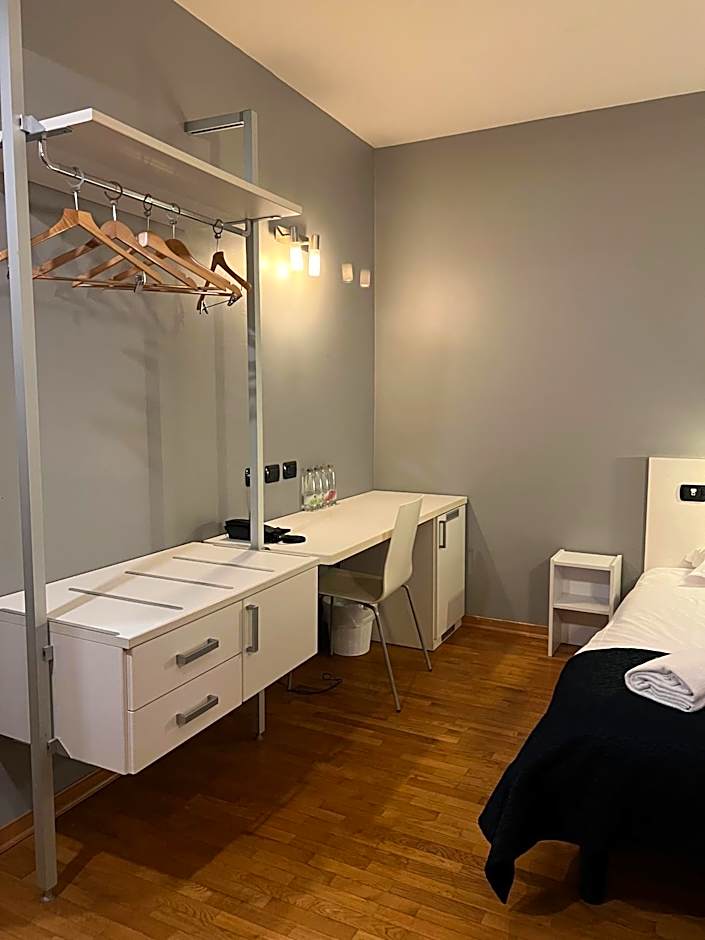 Master Hotel