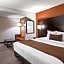 Best Western Plus Lee's Summit Hotel & Suites